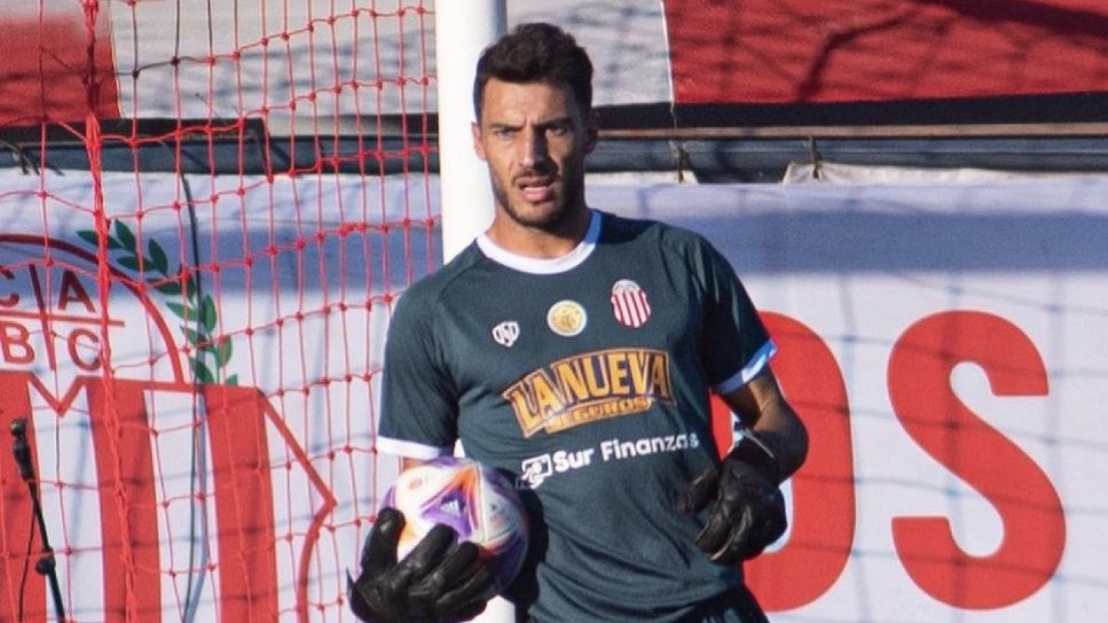 El Club Atlético Platense acordó el regreso de arquero Andrés Desábato