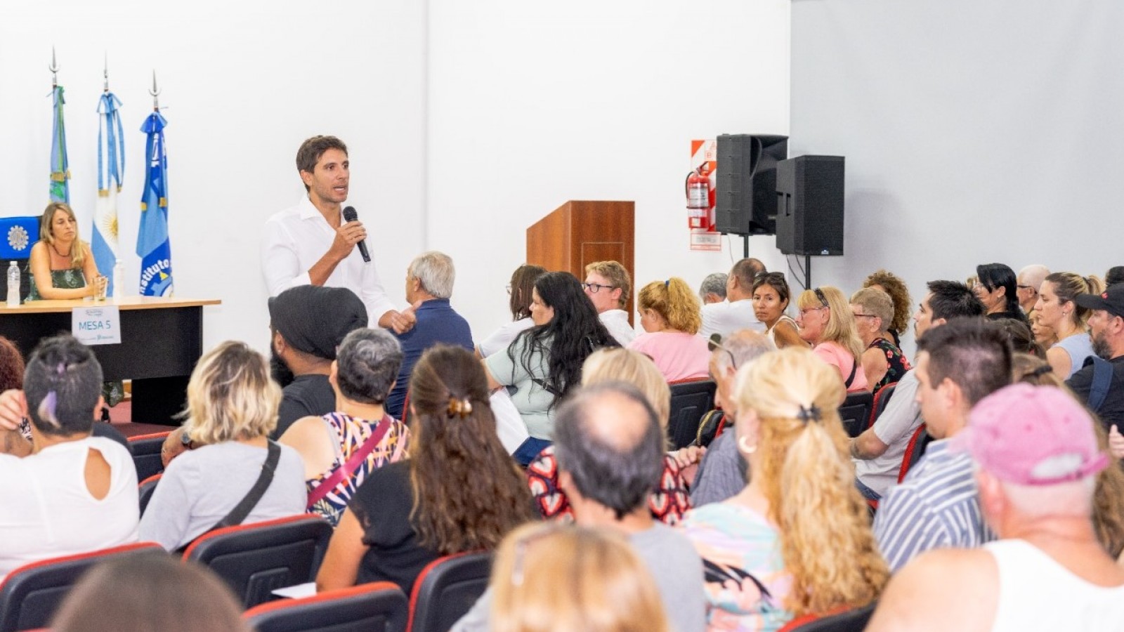 Santiago Passaglia firmó escrituras de familias nicoleñas