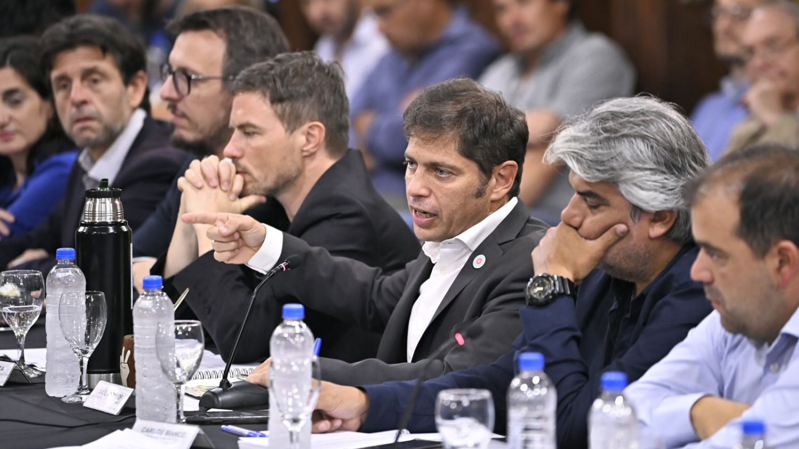 Kicillof se reunió con representantes de cámaras vinculadas al comercio en la provincia