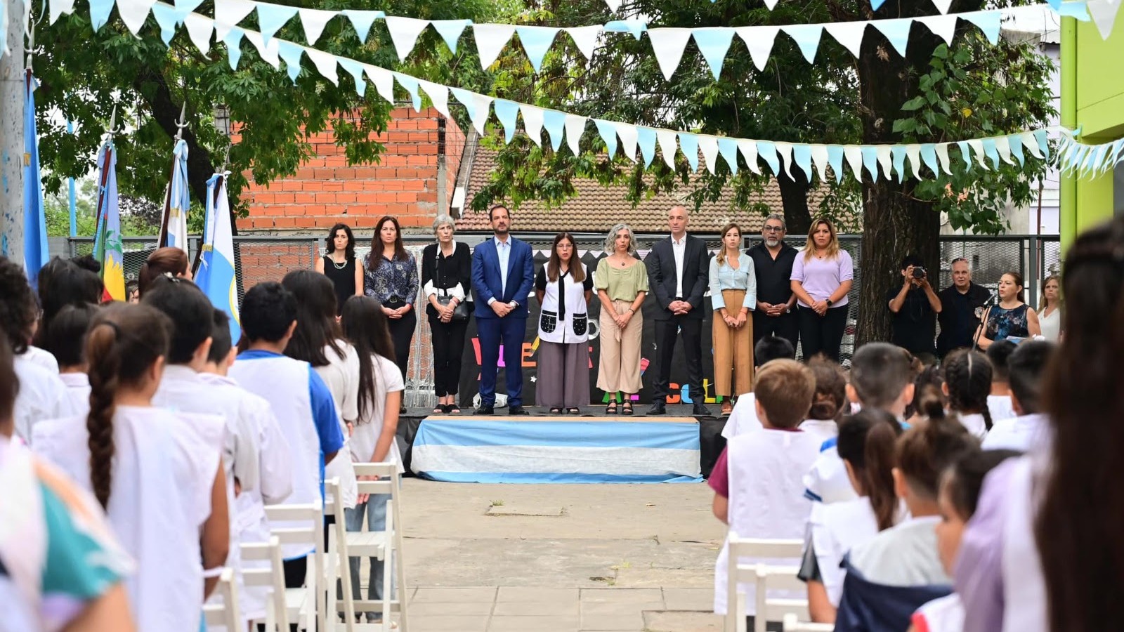 Ariel Sujarchuk encabezó en Ingeniero Maschwitz el inicio del ciclo lectivo 2024