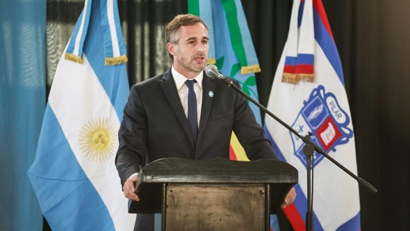 Achával: "Para poder bajar las tasas, el Gobierno tiene que eximir del IVA a los municipios"