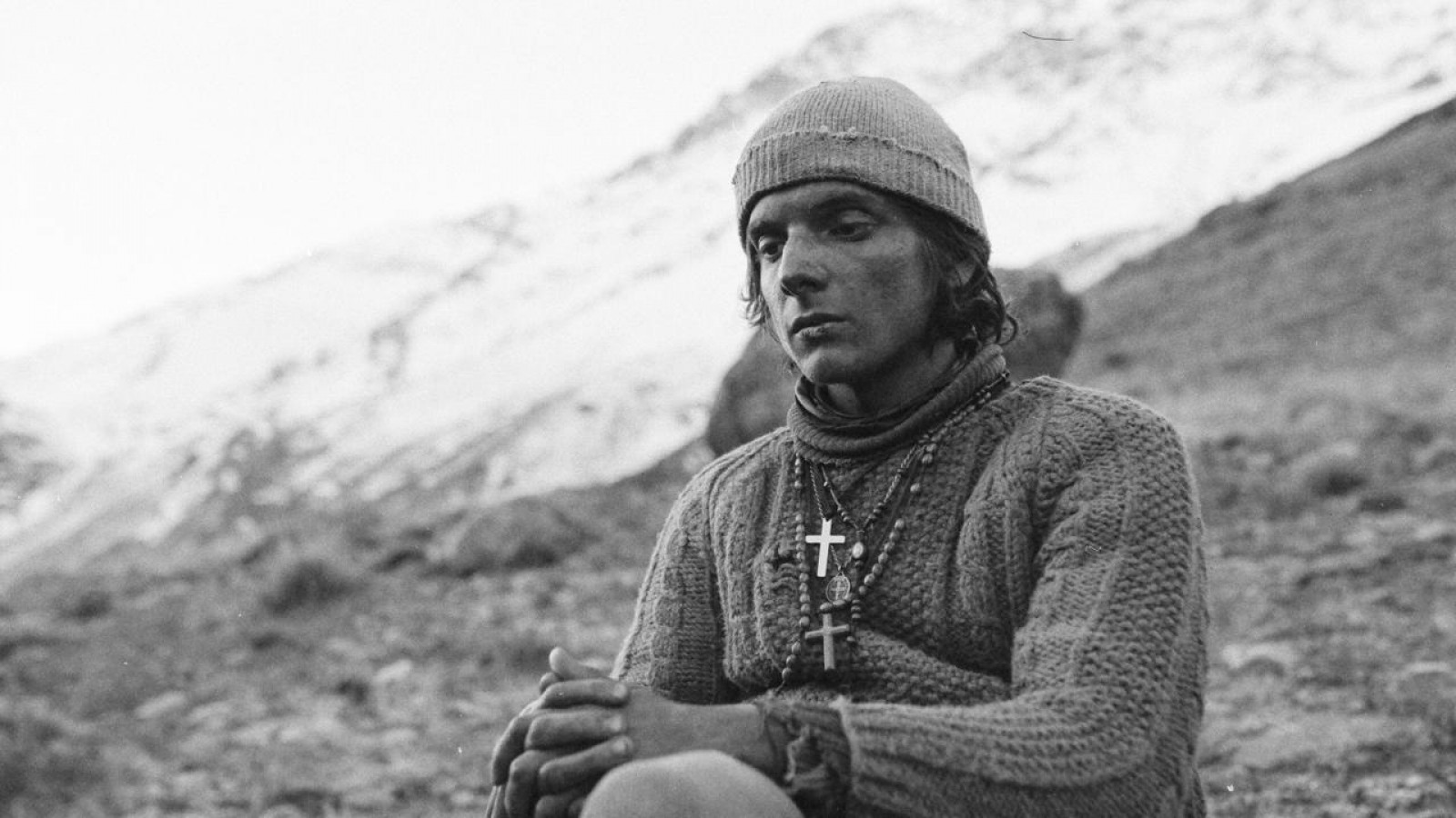 Matías Recalt, el actor de la "La Sociedad de la Nieve", de Ingeniero Maschwitz al mundo