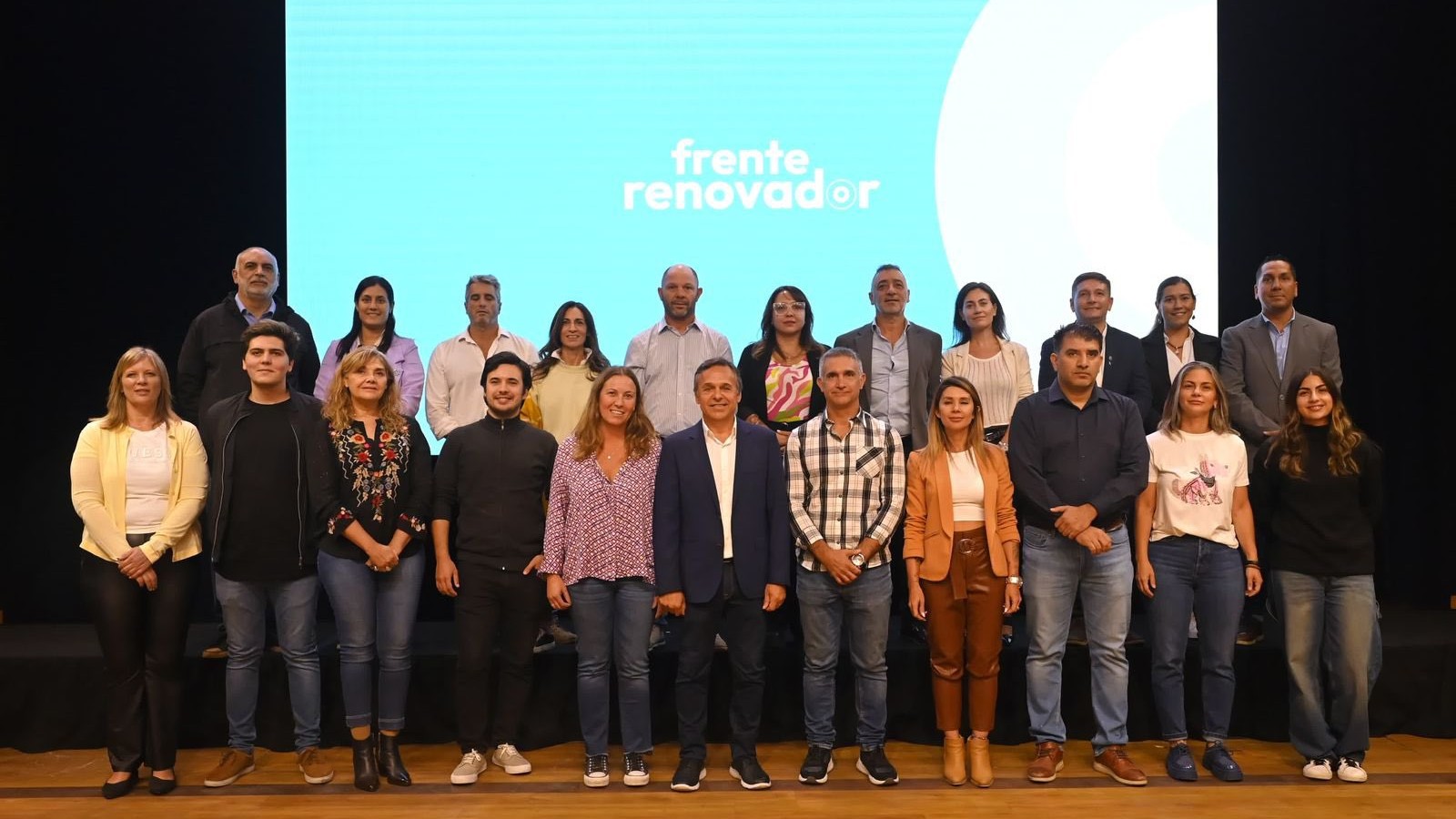 El Frente Renovador eligió autoridades y apuesta por "ceder espacio" a las nuevas generaciones de dirigentes
