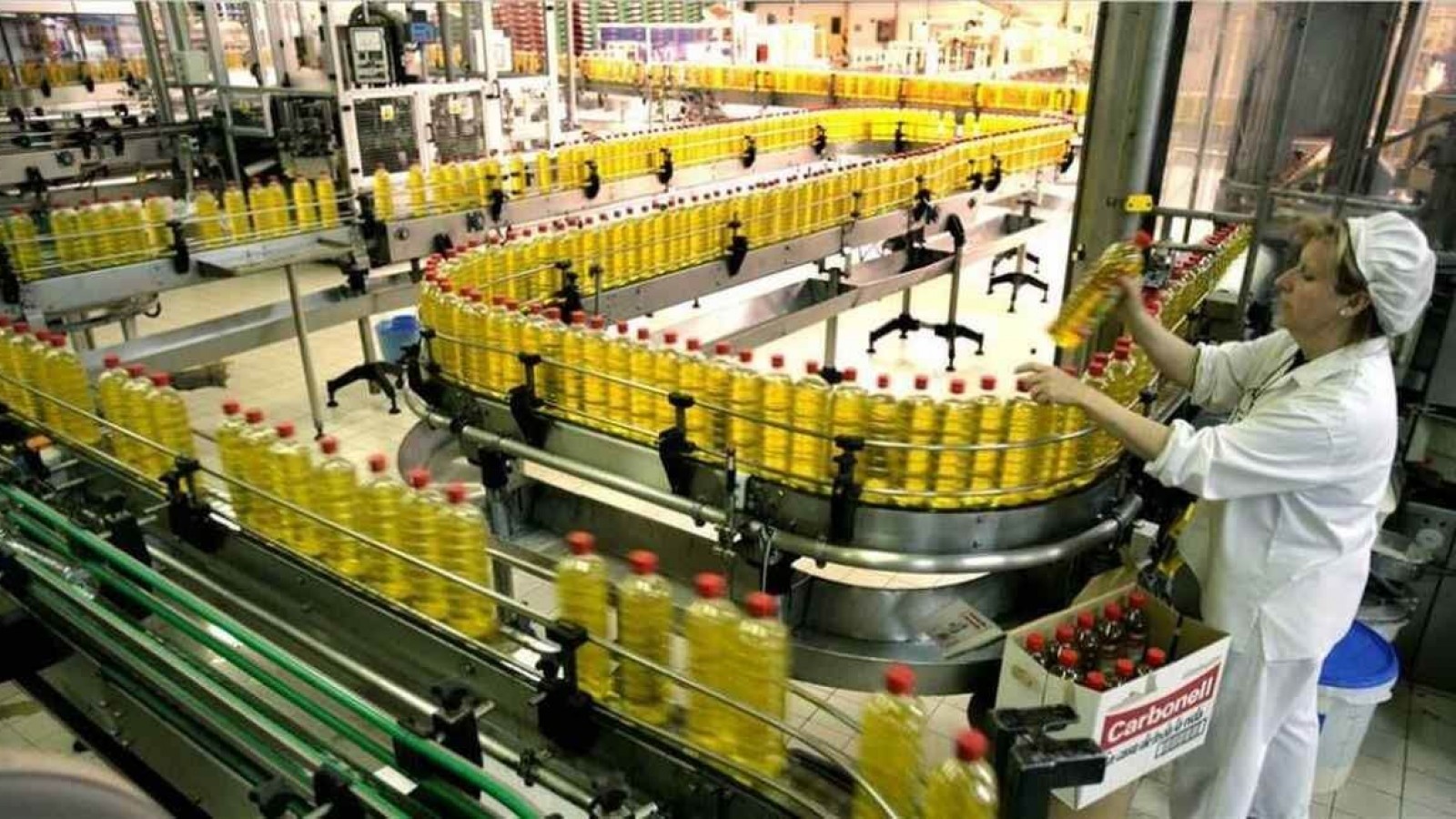 Aceiteros amenazan con un paro nacional por falta de avances en la paritaria