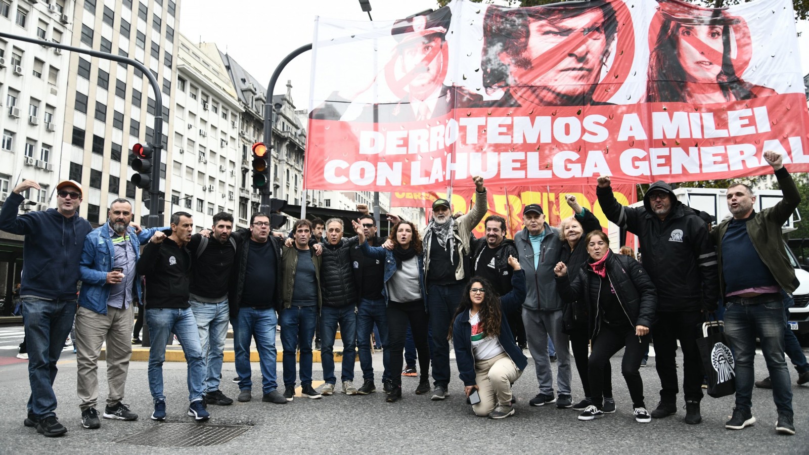 Con fuertes críticas al Gobierno y a los partidos aliados, la izquierda protagonizó un acto unitario en Plaza de Mayo