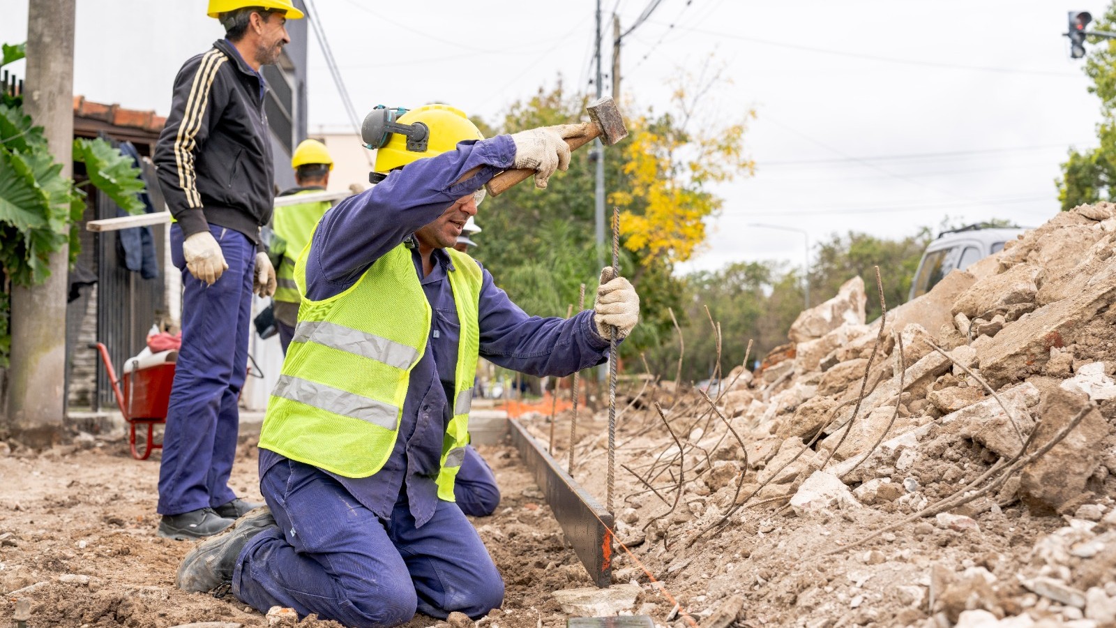 Avanza la obra de puesta en valor de la Av. Illia de San Nicolás