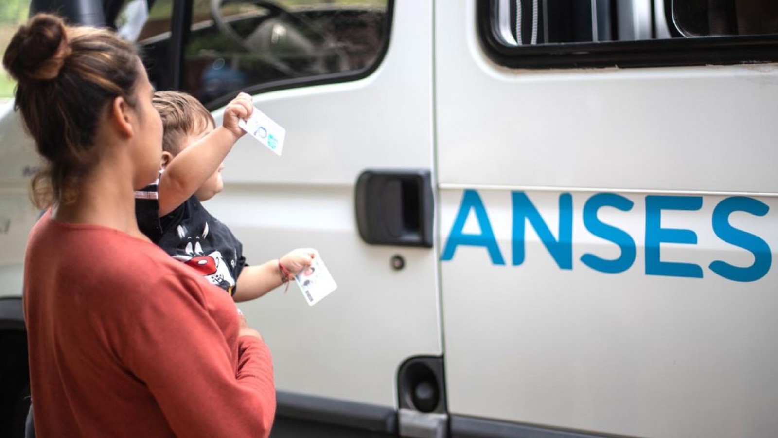 ANSES dejará de retener el 20% de la AUH: cambios clave en el pago de la Asignación Universal y por Embarazo