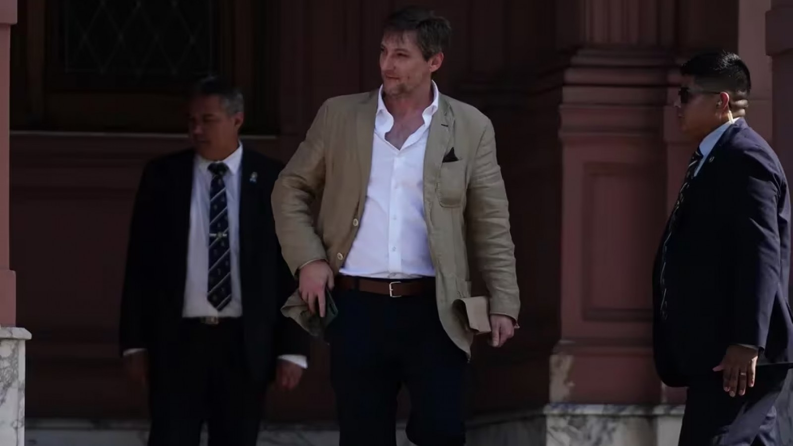 El Presidente le aceptó la renuncia al jefe de la AFI Silvestre Sívori