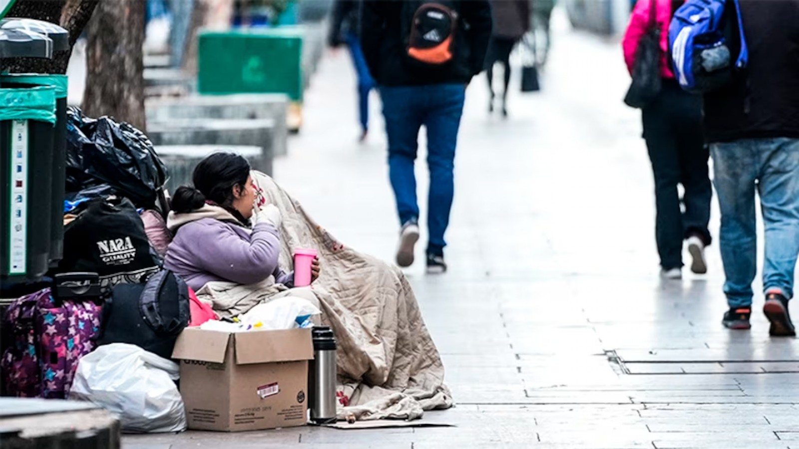 La UCA cuestionó las cifras oficiales de pobreza: serían hasta cinco puntos más altas
