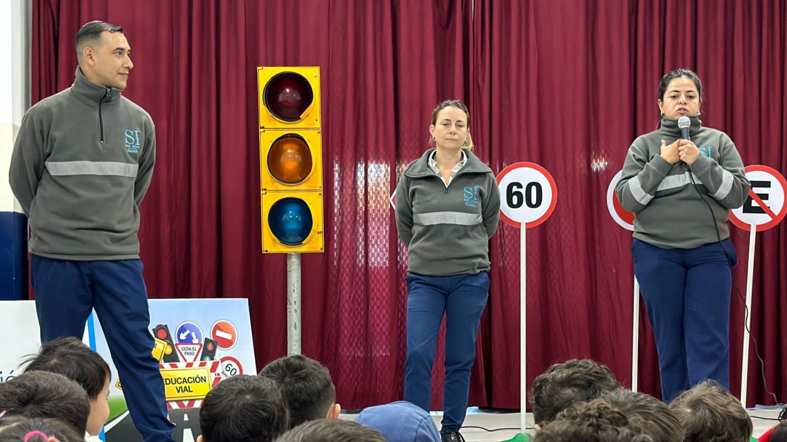 Los chicos aprenden sobre educación vial en los jardines y colegios de San Isidro