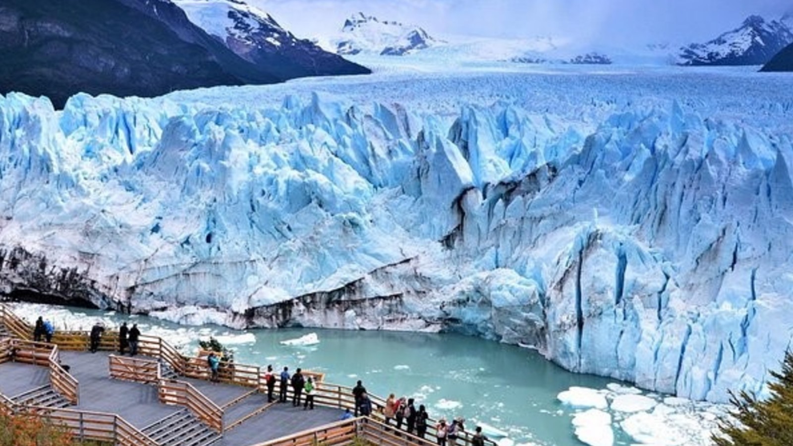Polémica ambiental: el Gobierno modifica por decreto la Ley de Glaciares y habilita la explotación en zonas protegidas