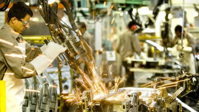 La industria metalúrgica volvió a caer en 2025 y su actividad tocó niveles similares a la pandemia