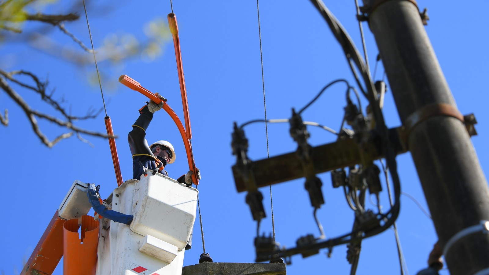 EDEN realizará trabajos en la red eléctrica de Campana y habrá cortes programados