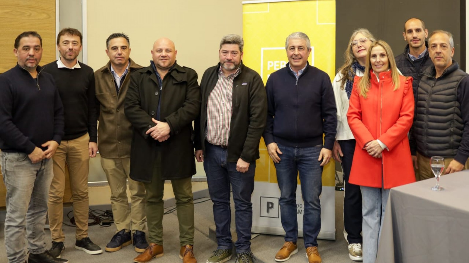 Martínez realizó un balance del primer semestre 2024 junto a todo su equipo