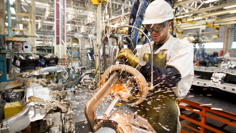 Industria: el uso de capacidad instalada cayó en julio y quedó debajo del 60% por octavo mes consecutivo