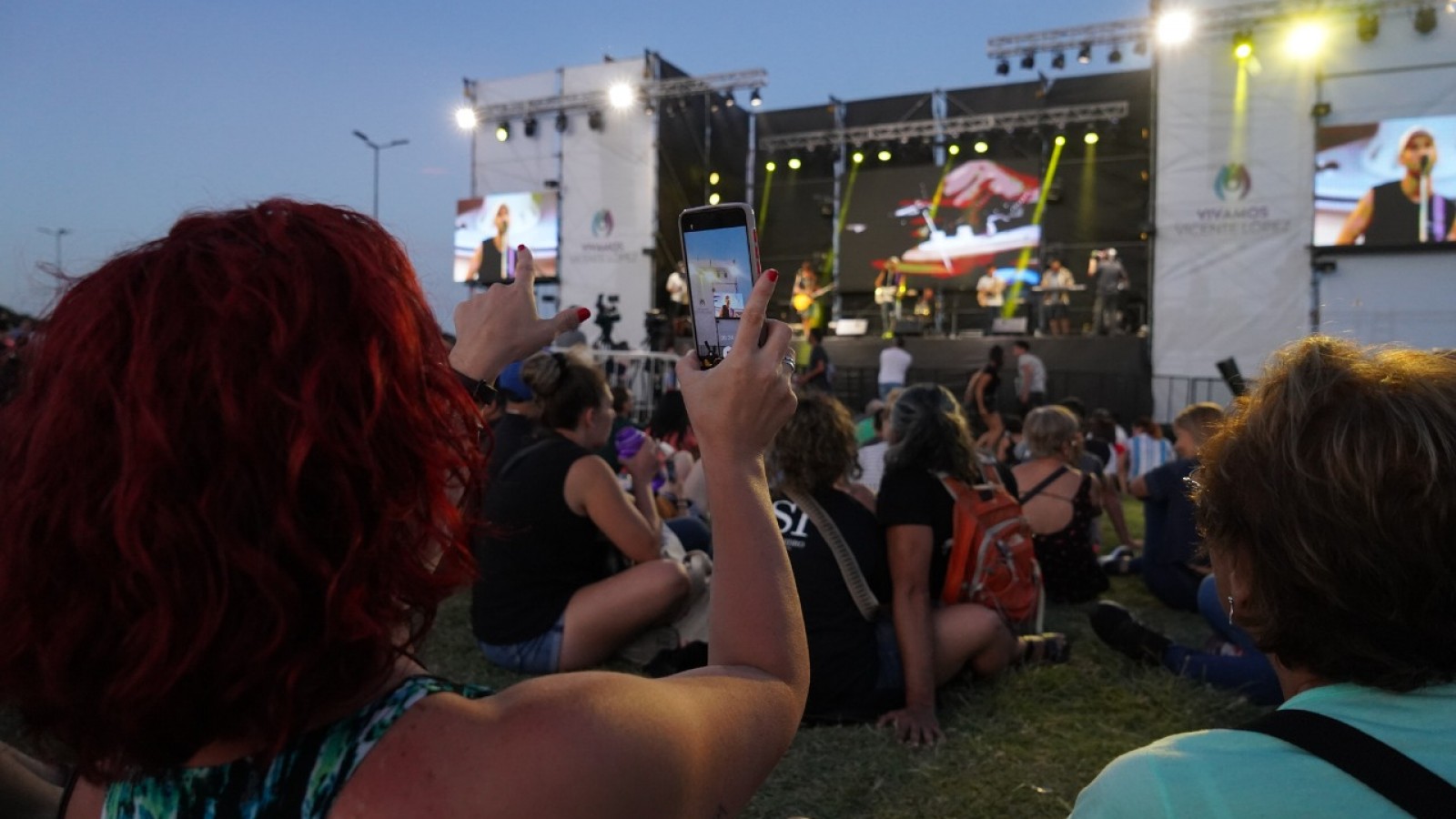 Una interpretación masiva de "De Música Ligera" y un festival para homenajear a Cerati en Vicente López