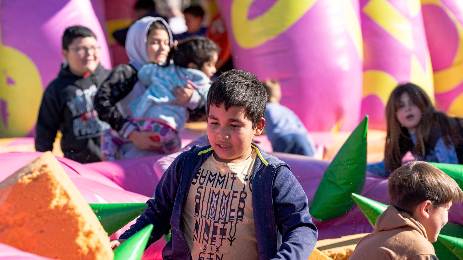 Miles de niños disfrutaron del mes de las infancias en los barrios de San Nicolás
