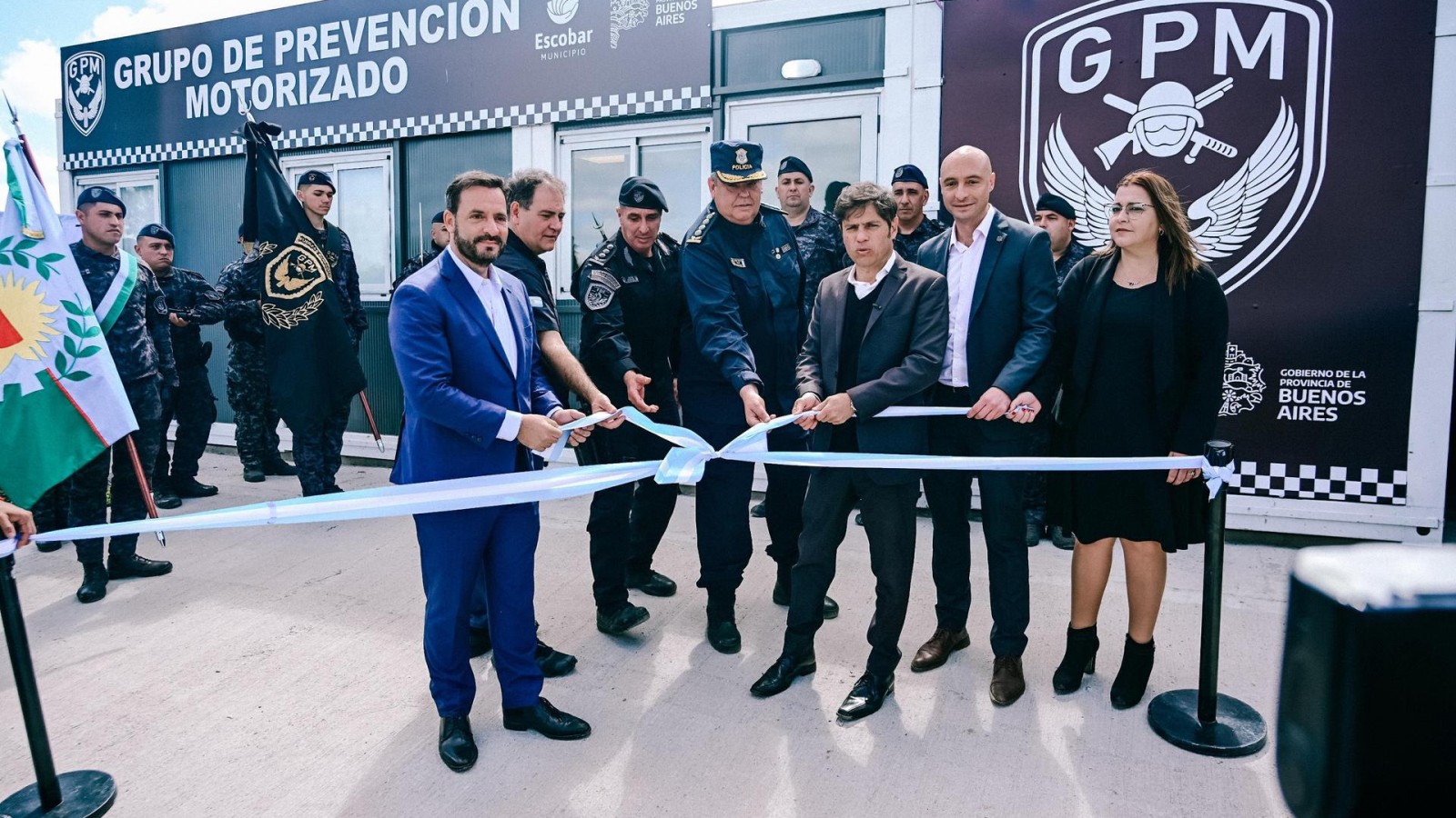 Sujarchuk y Kicillof inauguraron una nueva posta del Grupo de Prevención Motorizado en Maquinista Savio
