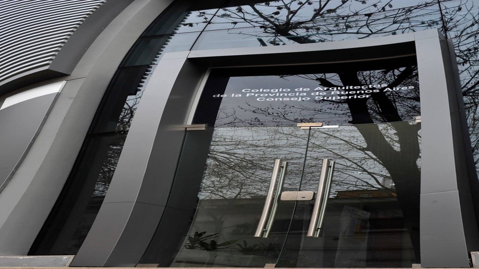 Un diputado de Unión por la Patria propone cambiar el nombre al Colegio de Arquitectos de la Provincia de Buenos Aires