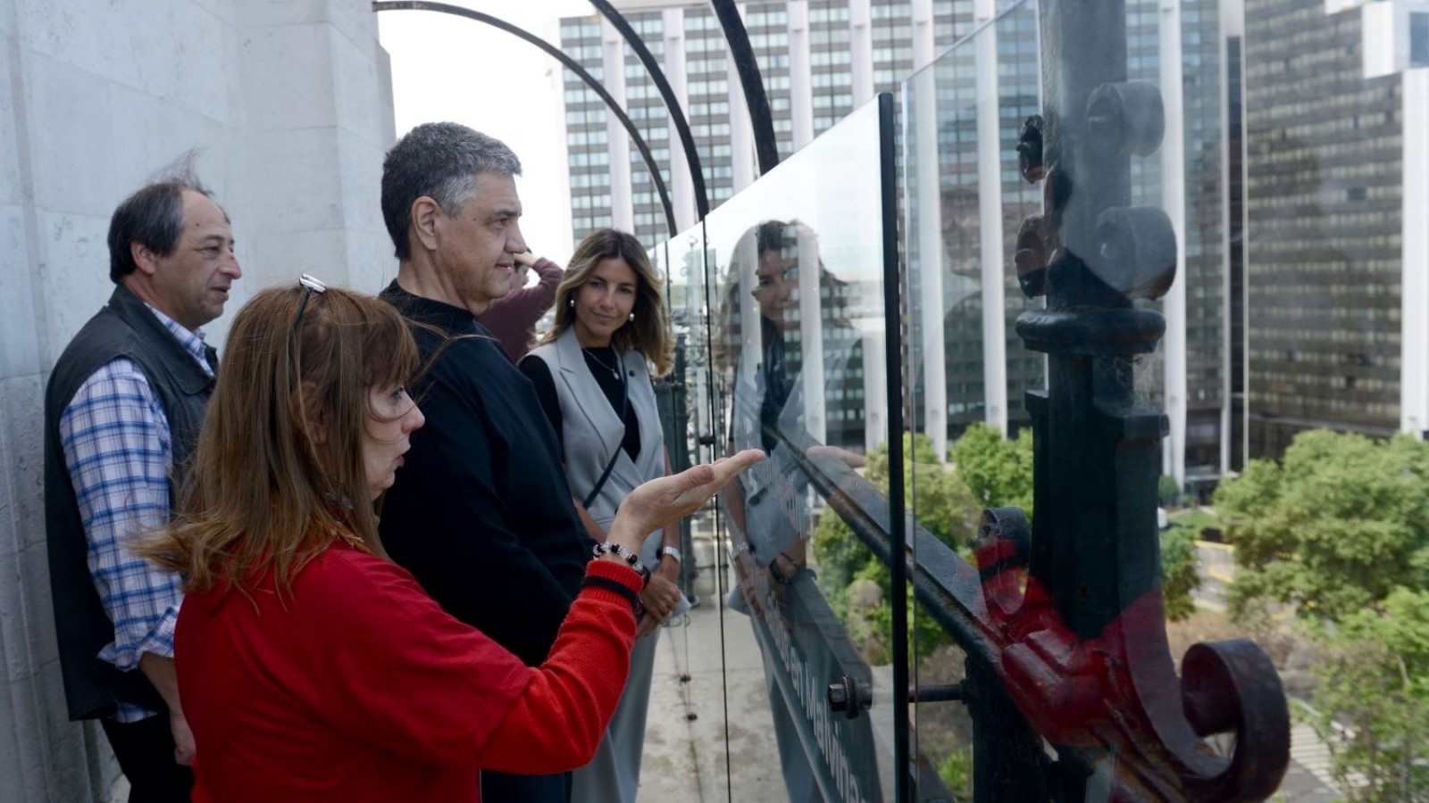 Reabrió el mirador de la Torre Monumental de Retiro tras las obras de la Ciudad