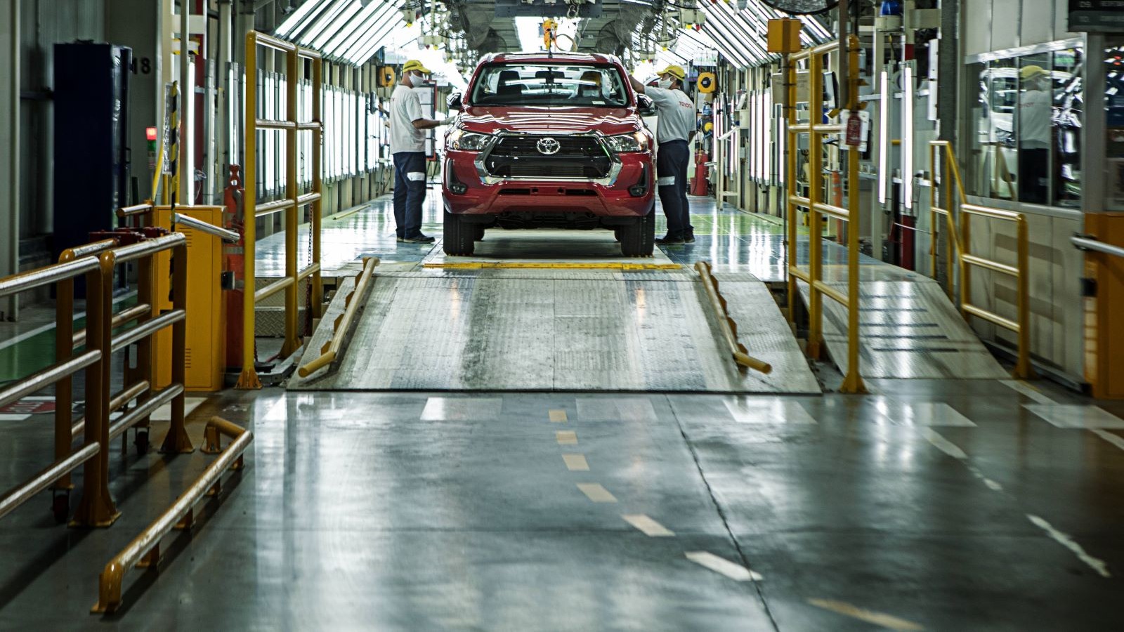 Toyota lanzó un nuevo plan de retiros voluntarios con el que busca reducir 120 empleos