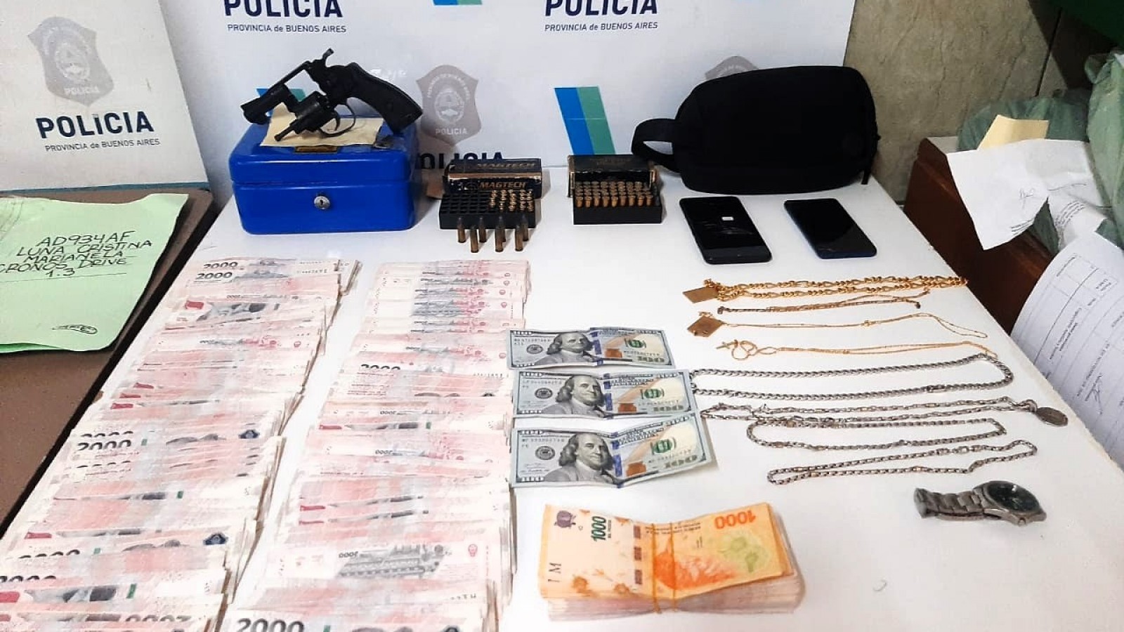 Asalto a una familia de Garín: dos detenidos, entre ellos una mujer policía de Del Viso, y todos los objetos robados fueron recuperados