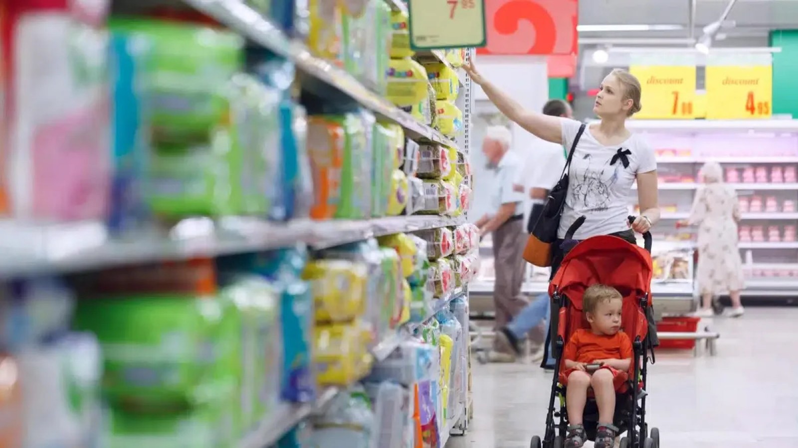 Canasta de crianza: criar a un bebé costó más de $400.000 en marzo, según el INDEC