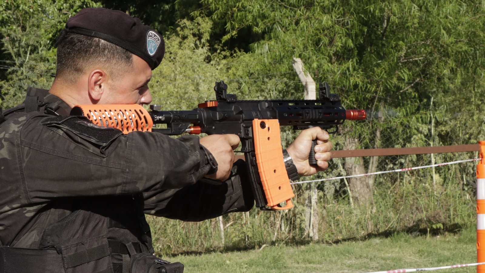 San Miguel incorporó armas no letales para la Policía Municipal