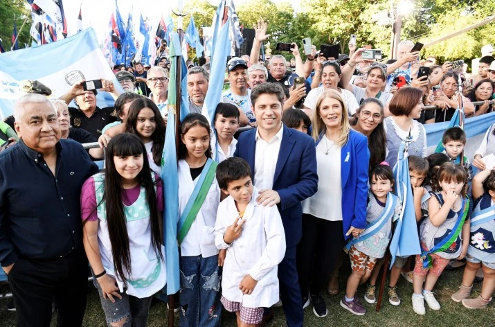 Kicillof: "Soberanía, independencia y justicia social: ese es nuestro compromiso ante los patriotas que dieron su vida por nuestro país"