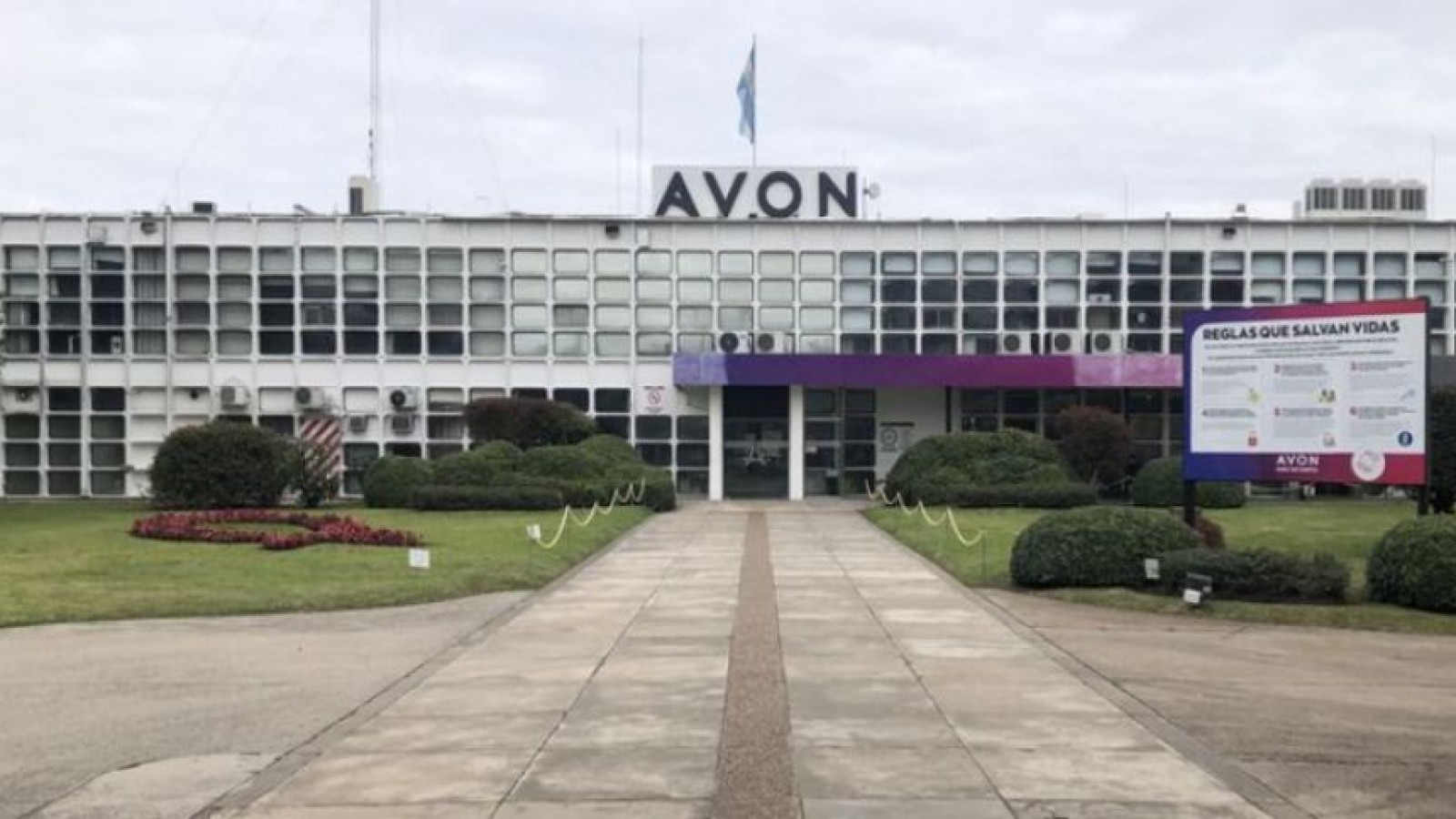 Avon cerró su planta de San Fernando y despidió a casi 300 trabajadores