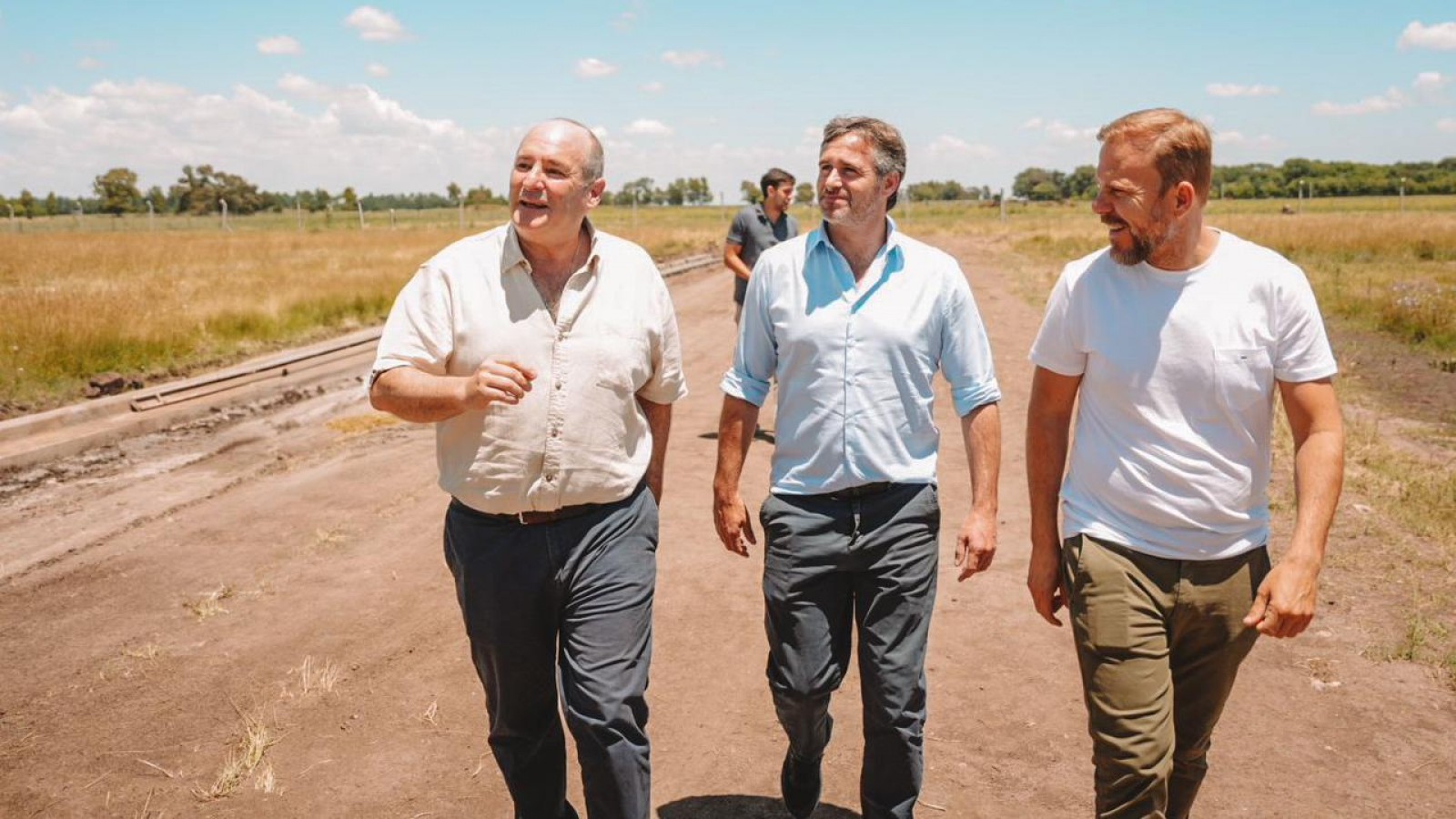 Achával recorrió el corredor productivo de Tornquist, Lamadrid y Salliqueló