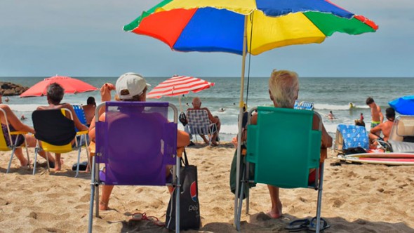 Fin de semana largo: viajaron 21% más turistas que en 2024 pero con gastos más austeros, según CAME