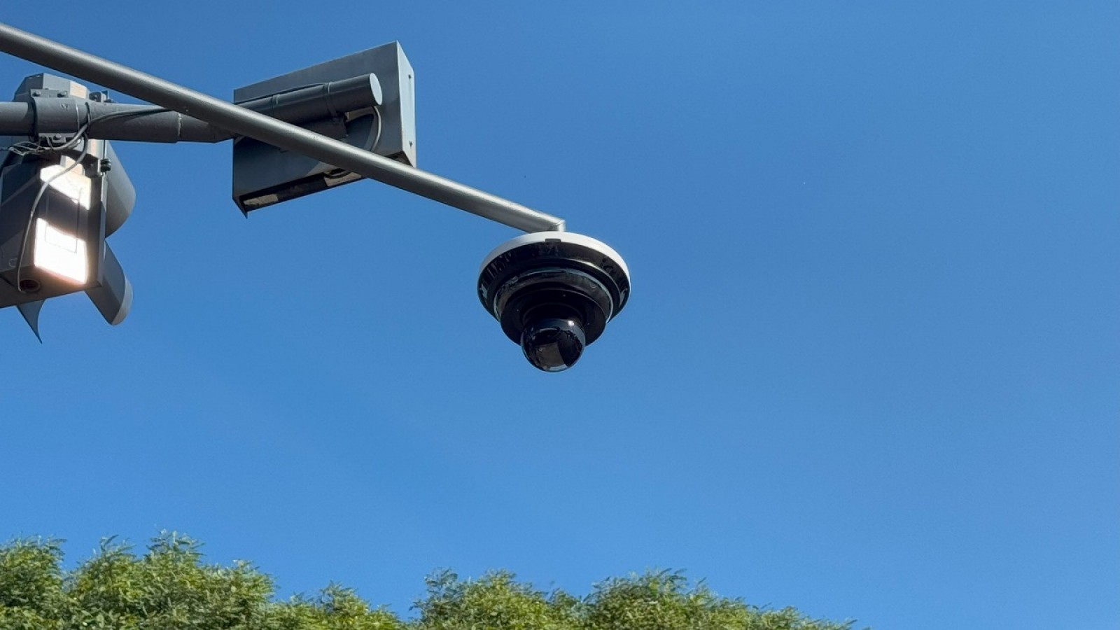 Cámaras 360°: cómo funciona este dispositivo que utiliza Inteligencia Artificial para detener delincuentes en Vicente López