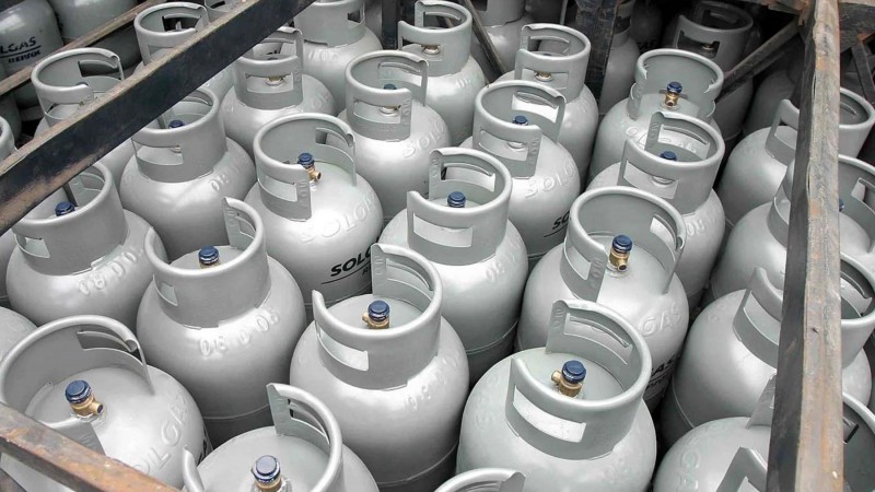 Recorte en la garrafa social: el Gobierno reduce el subsidio y cambia el sistema de acceso en 2026