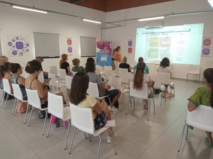 Comenzó en Escobar la sexta edición de la Escuela de Verano para Emprendedores