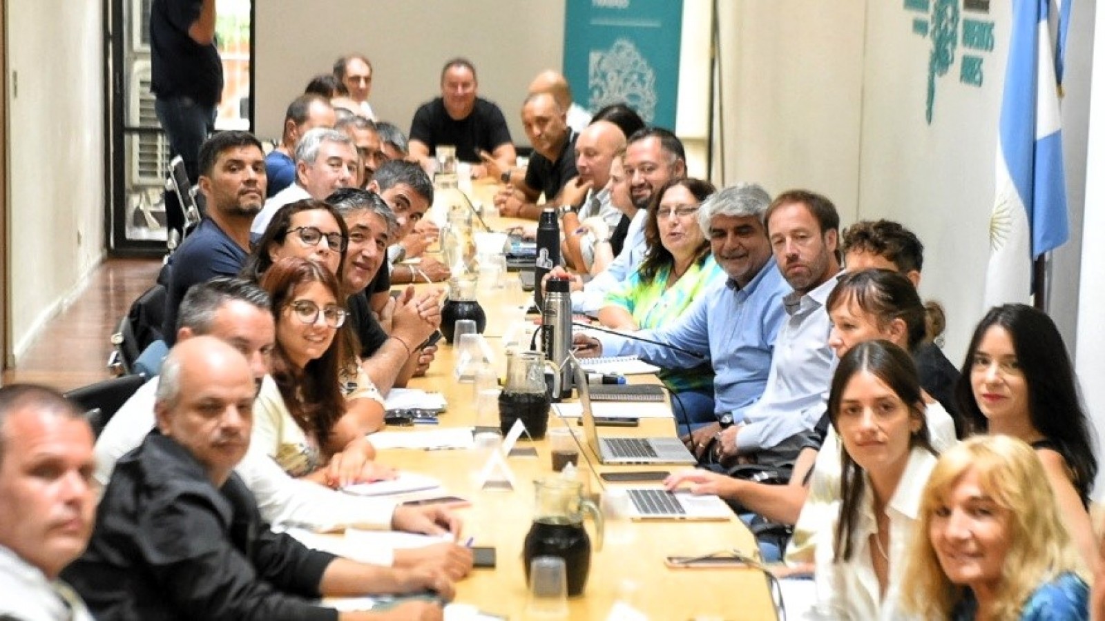 La Provincia acordó con los representantes de la Ley 10430 un aumento escalonado de 9%