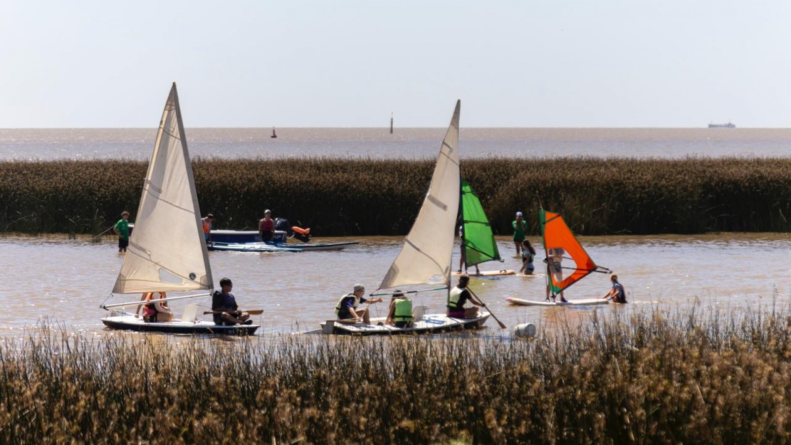 La Escuela Náutica de San Isidro ofrece clases gratuitas para que los vecinos disfruten del río