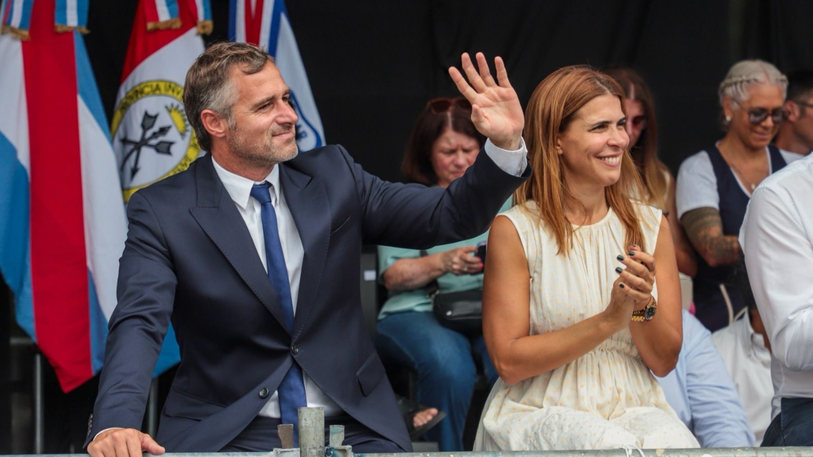 Achával encabezó el desfile tradicional por el Tratado del Pilar