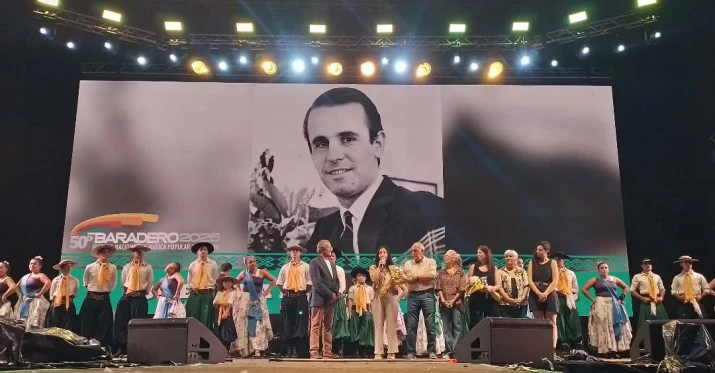 La edición 50 del Festival Nacional de Música Popular Argentina tuvo su noche de cierre a la altura de su historia