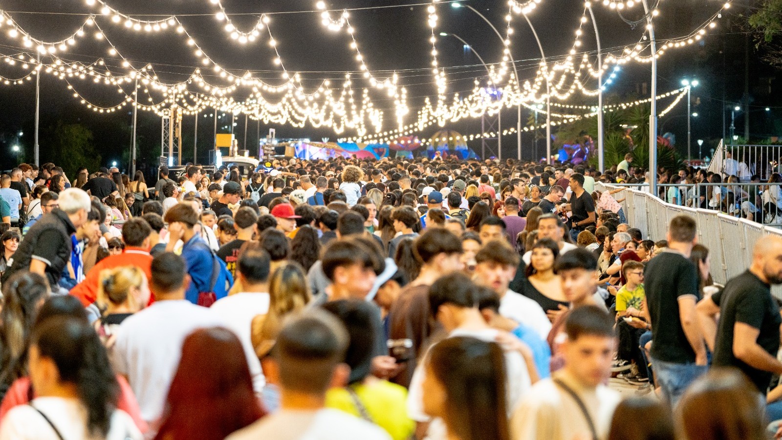 Festival RICO 2025: gastronomía y música en la Costanera de San Nicolás