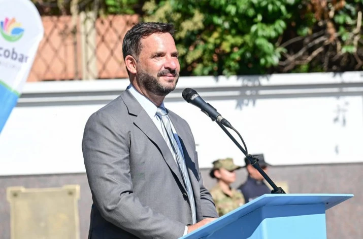 Héroes de Malvinas: la Municipalidad homenajeó a los veteranos de Escobar y anunció un nuevo viaje de excombatientes a las Islas