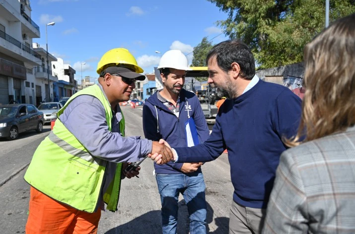 Fernando Moreira y Gabriel Katopodis recorrieron las obras de las avenidas Juan Manuel de Rosas y Eva Perón