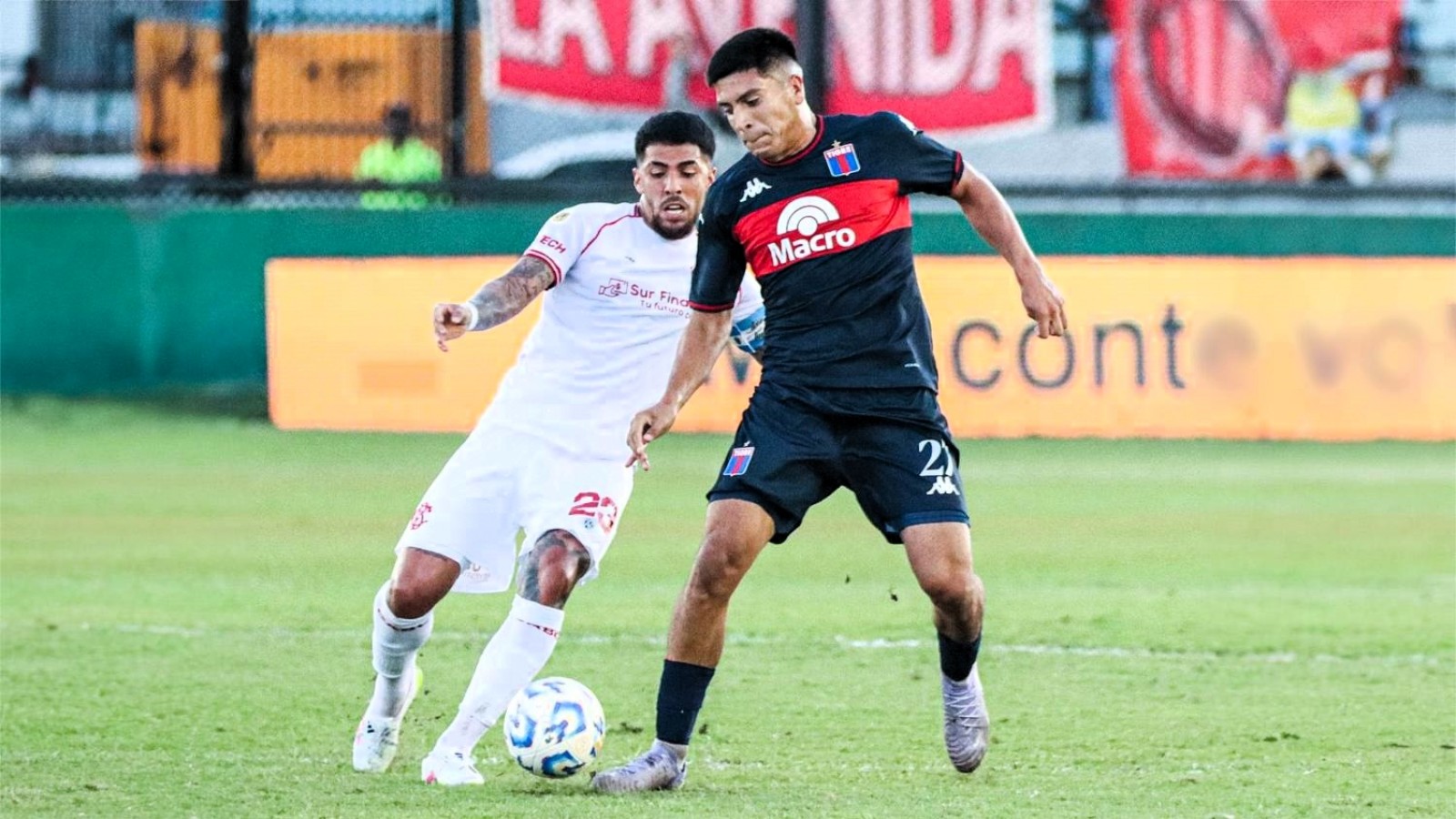 Tigre cayó ante Barracas Central y complicó su pase a los playoffs de la Copa de la Liga