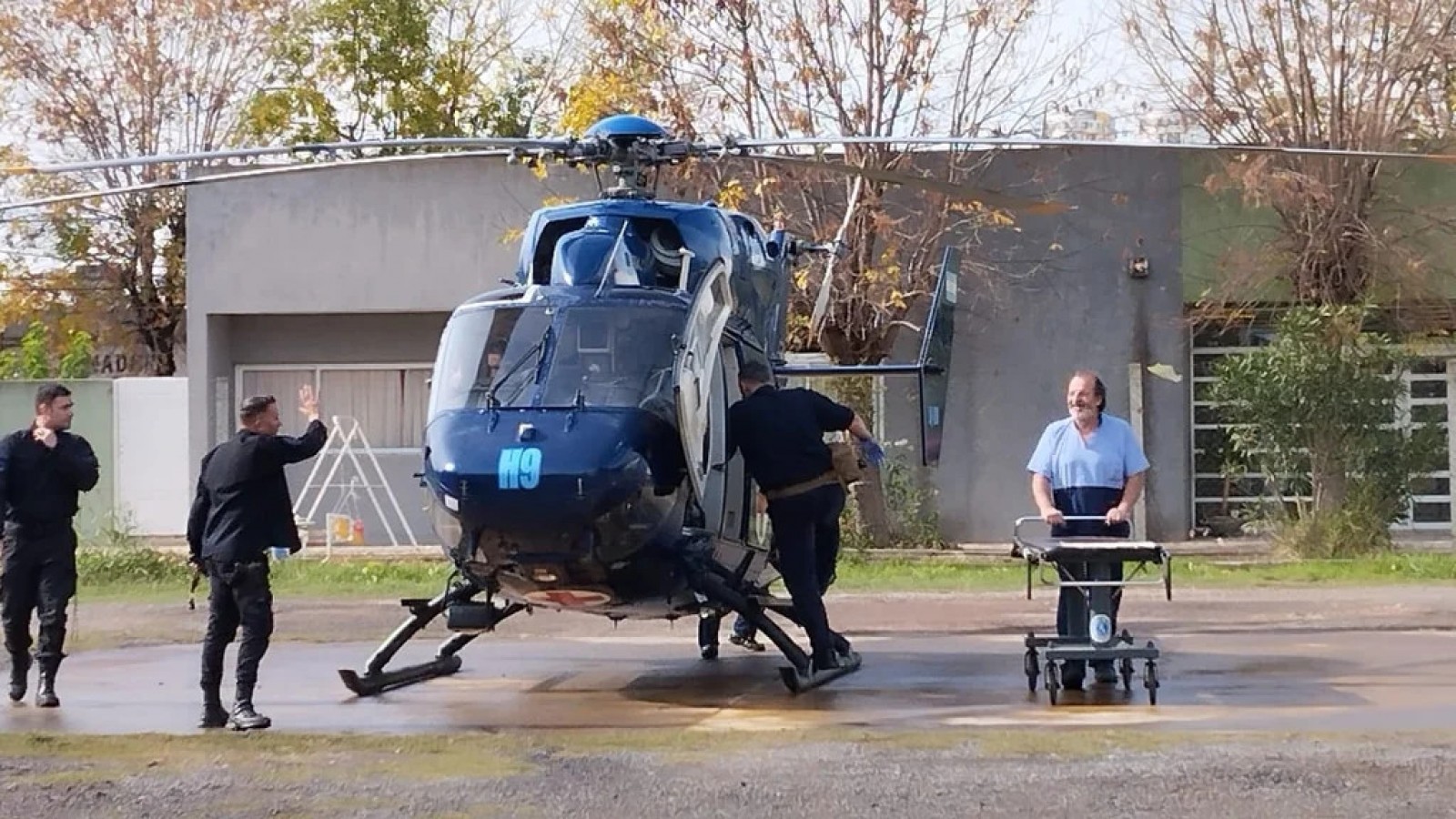 Apuñalaron a un policía para robarle la moto en el partido de Luján