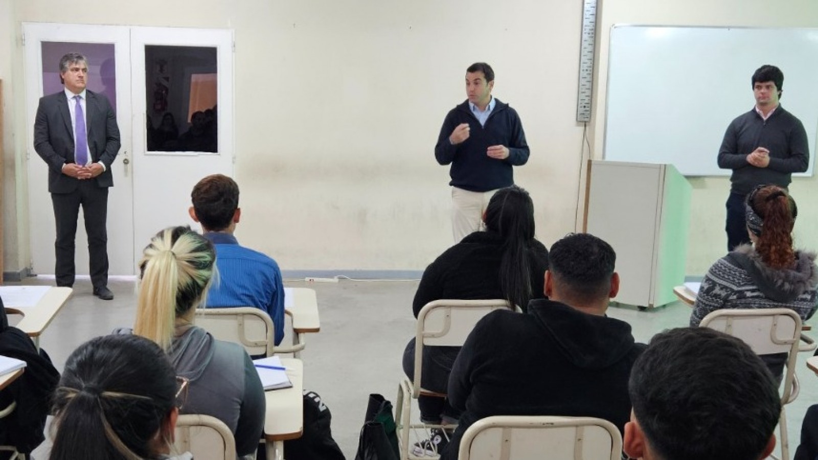 Capacitan a 50 nuevos agentes para reforzar la seguridad