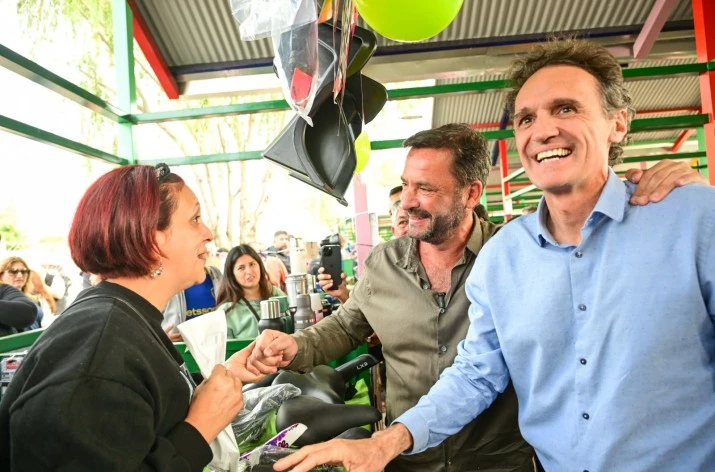 Se inauguró la nueva Feria de la Familia en la localidad de Maquinista Savio