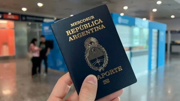 Aumentan el DNI y el pasaporte: cuánto cuesta tramitarlos desde marzo 2026
