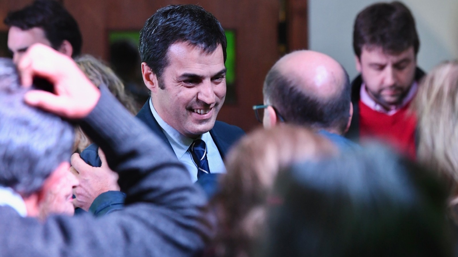 Ramón Lanús rindió cuentas en Villa Adelina y anunció la renovación del natatorio de Campo N5