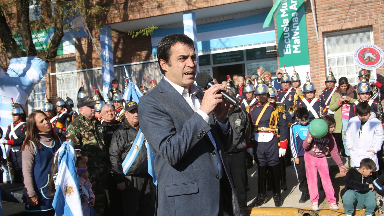 San Isidro: anunciaron la ampliación de la Escuela Malvinas Argentinas en su 50º aniversario