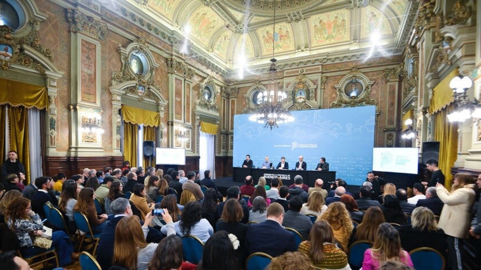 Luján recibió un reconocimiento de UNICEF por su trabajo en Niñez y Adolescencia